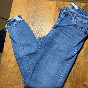 Hidden cropped jeans